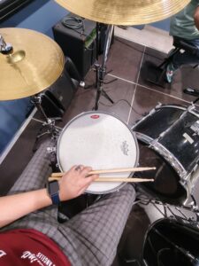 batteria fotografata dal musicista mentre la suona